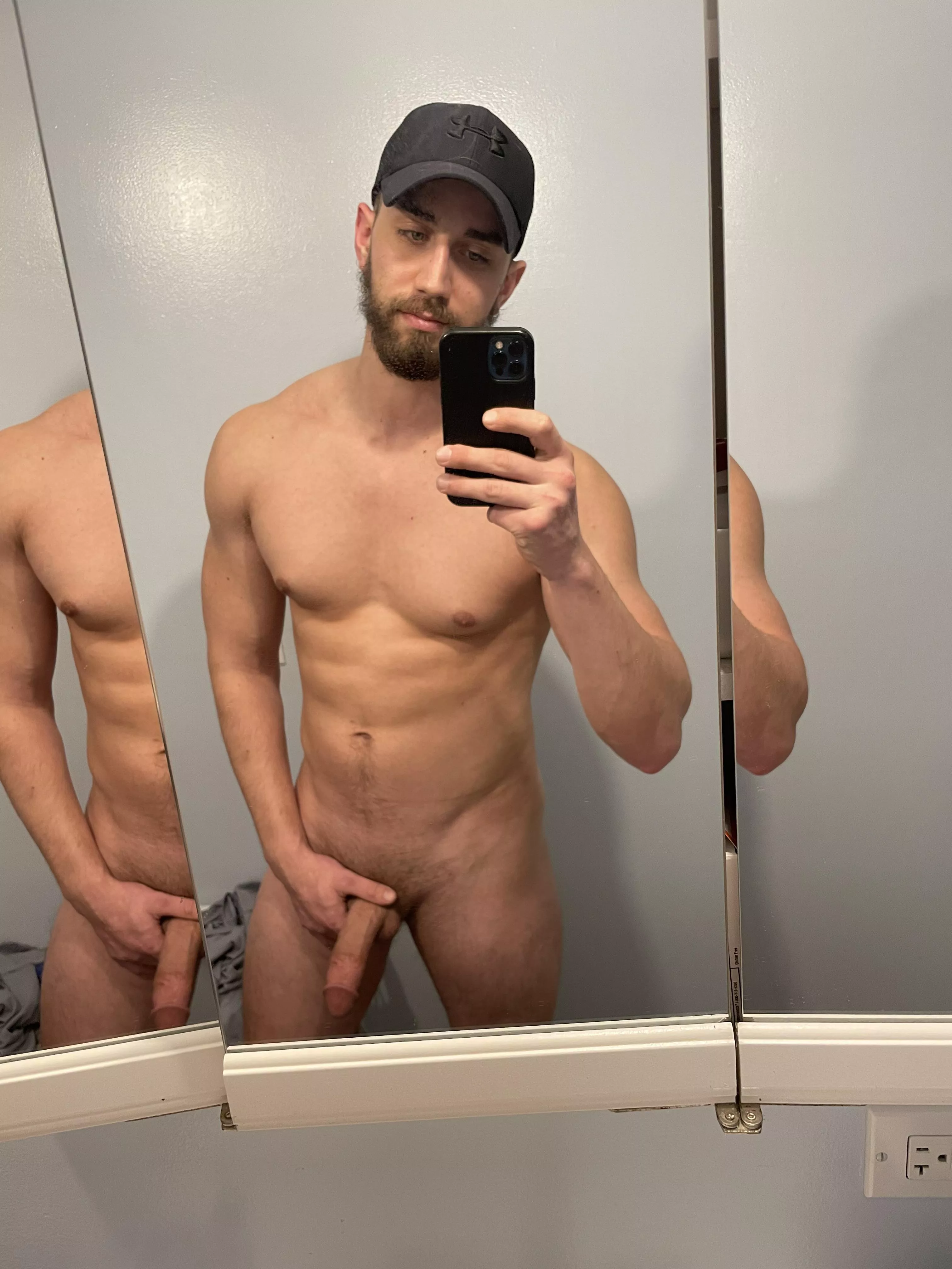 ☺️ posted by Classic_General_7838