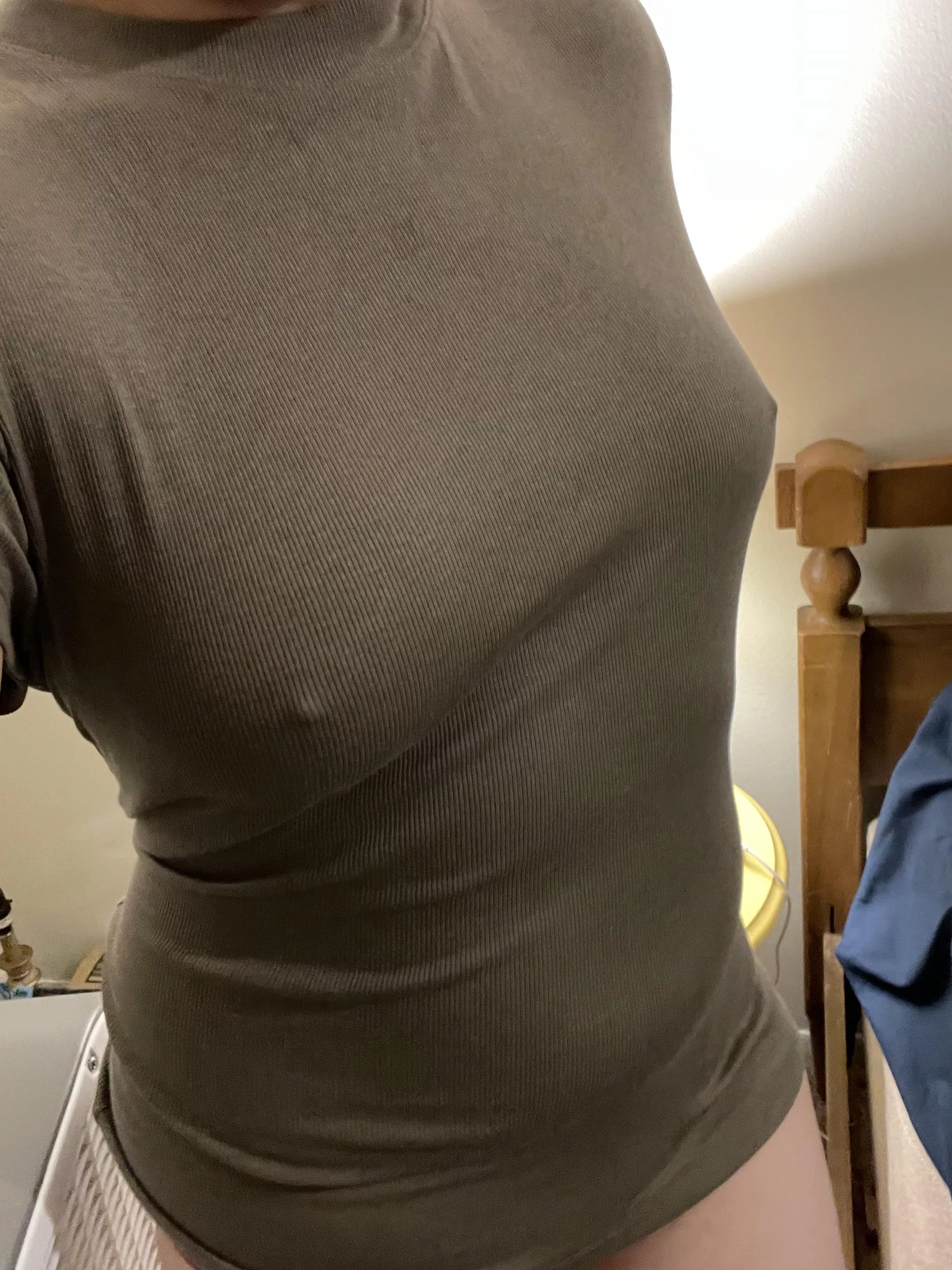 😘 posted by Specialist_One_1533