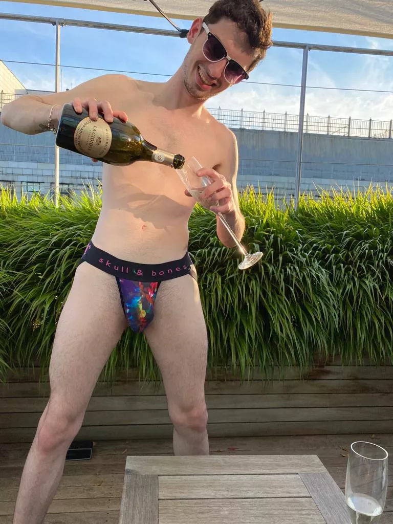 😜 posted by joshiecupid