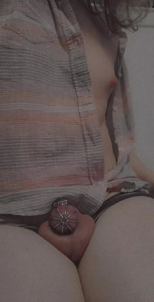 1 like = 1 day locked 🥵 by AlexisVerySleepy