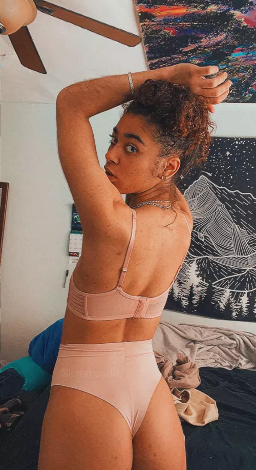 121lbs of bounce that ass by kiramayday