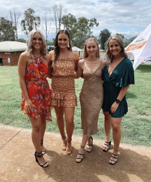 1,2,3 or 4 by greentown4378