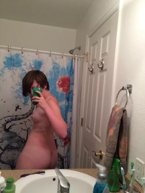 18, 120, 5’3” by Izzy0213