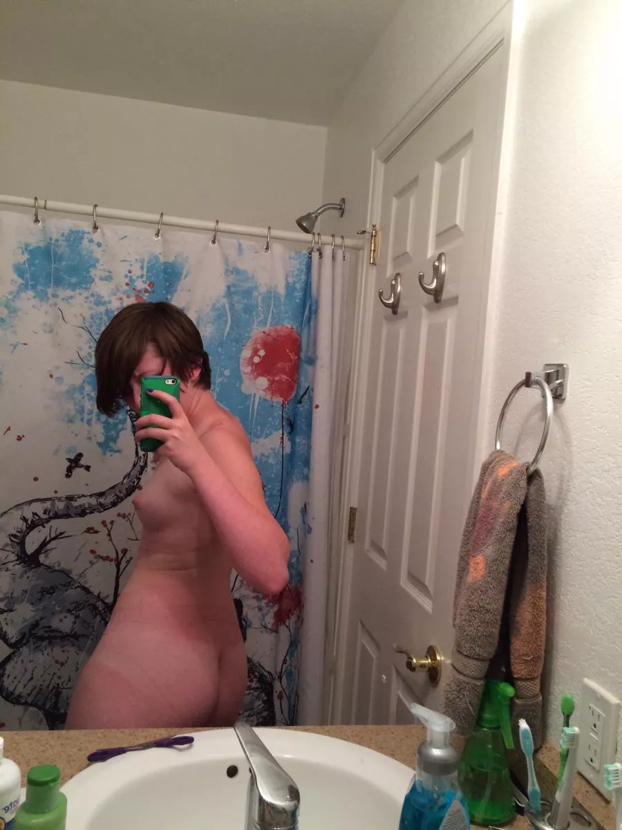 18, 120, 5’3” posted by Izzy0213