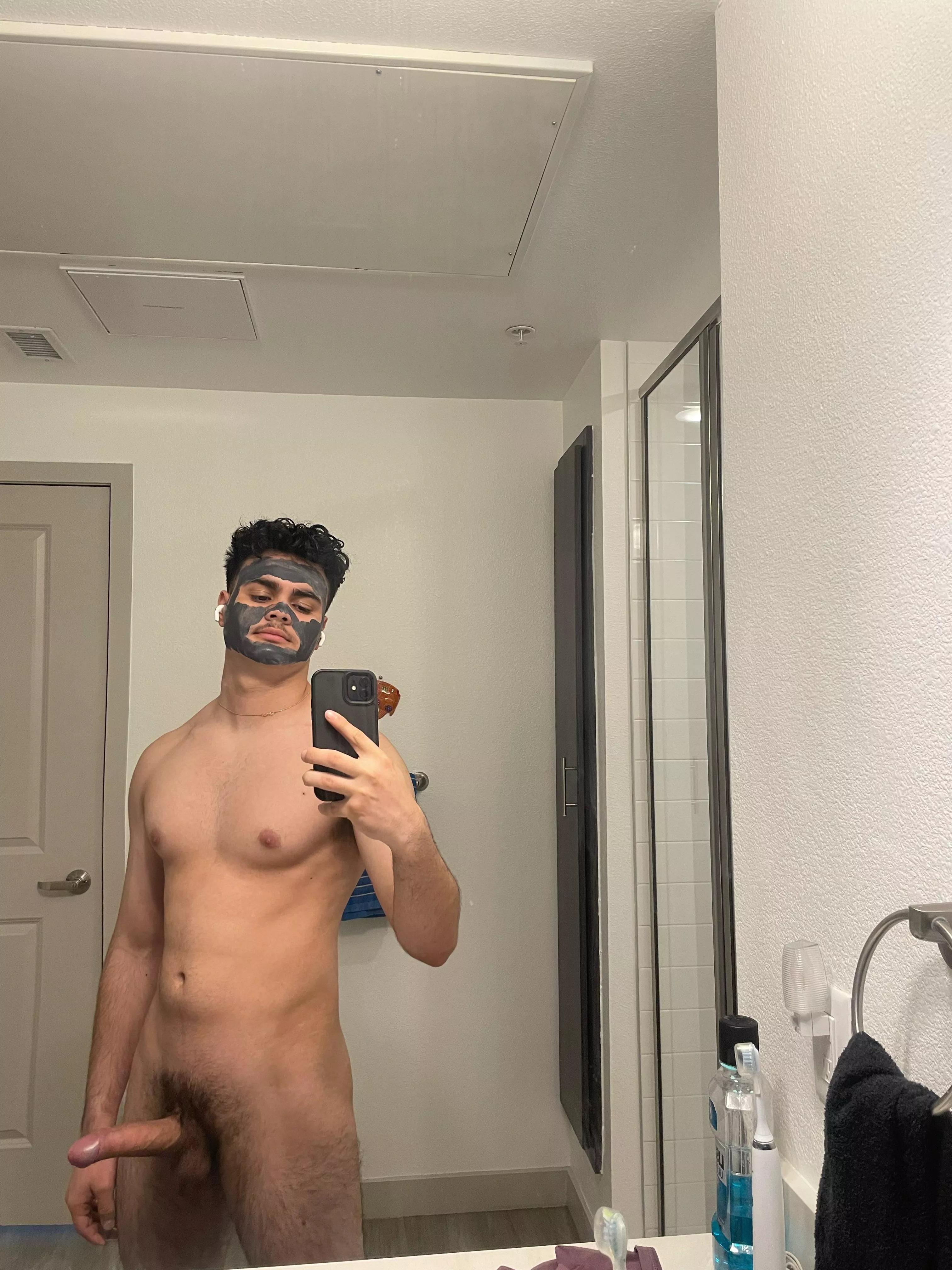 18 Any suckers? posted by Present-Ad-9862