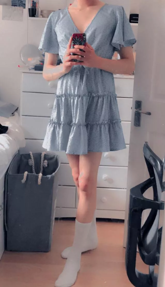 18, like my outfit? posted by cutefemboy28