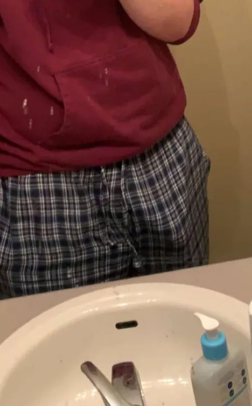 18 m and i walk around campus like this by xanderpeace21