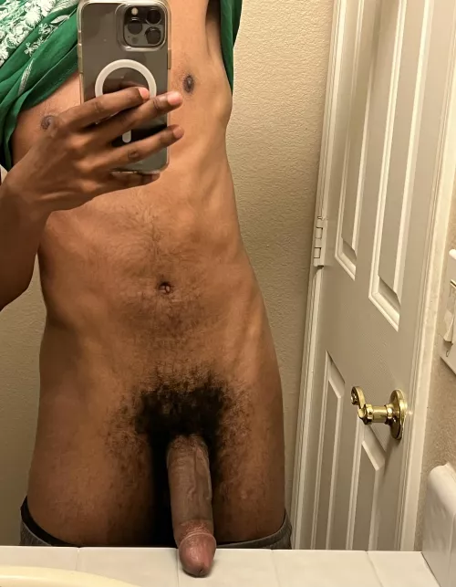 [18] Wishing I had a good fuck to come home to by 612cam