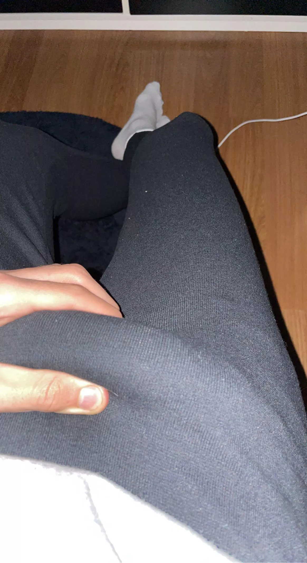 18 yo bro looking for new friends. hmu if interested posted by gunsyberf2