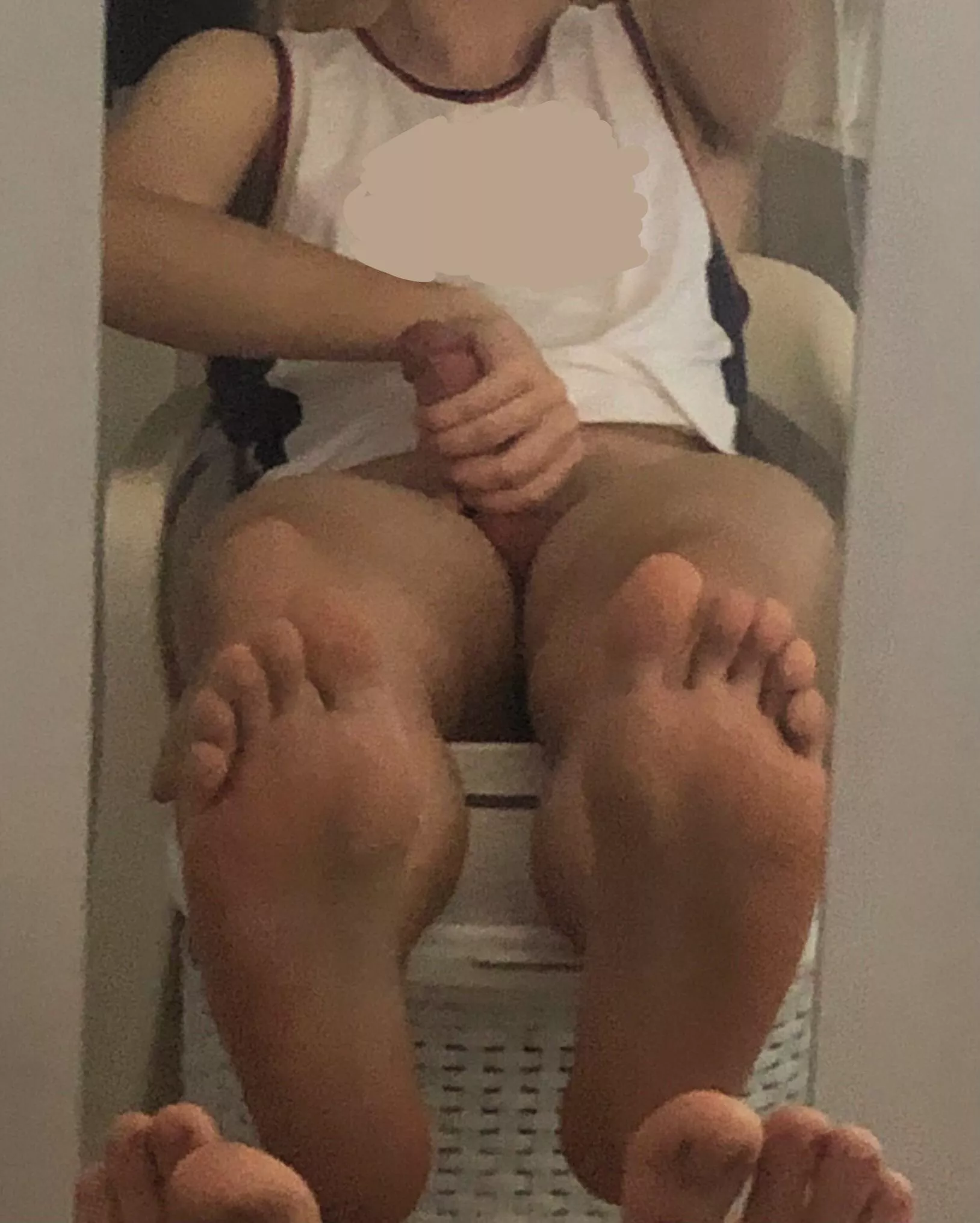 18M Could use some help ;)❤️ posted by lovecuddless