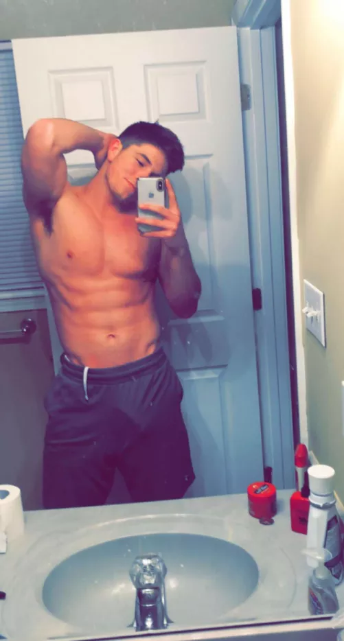 18m, how’s mine looking? by imstilltired8