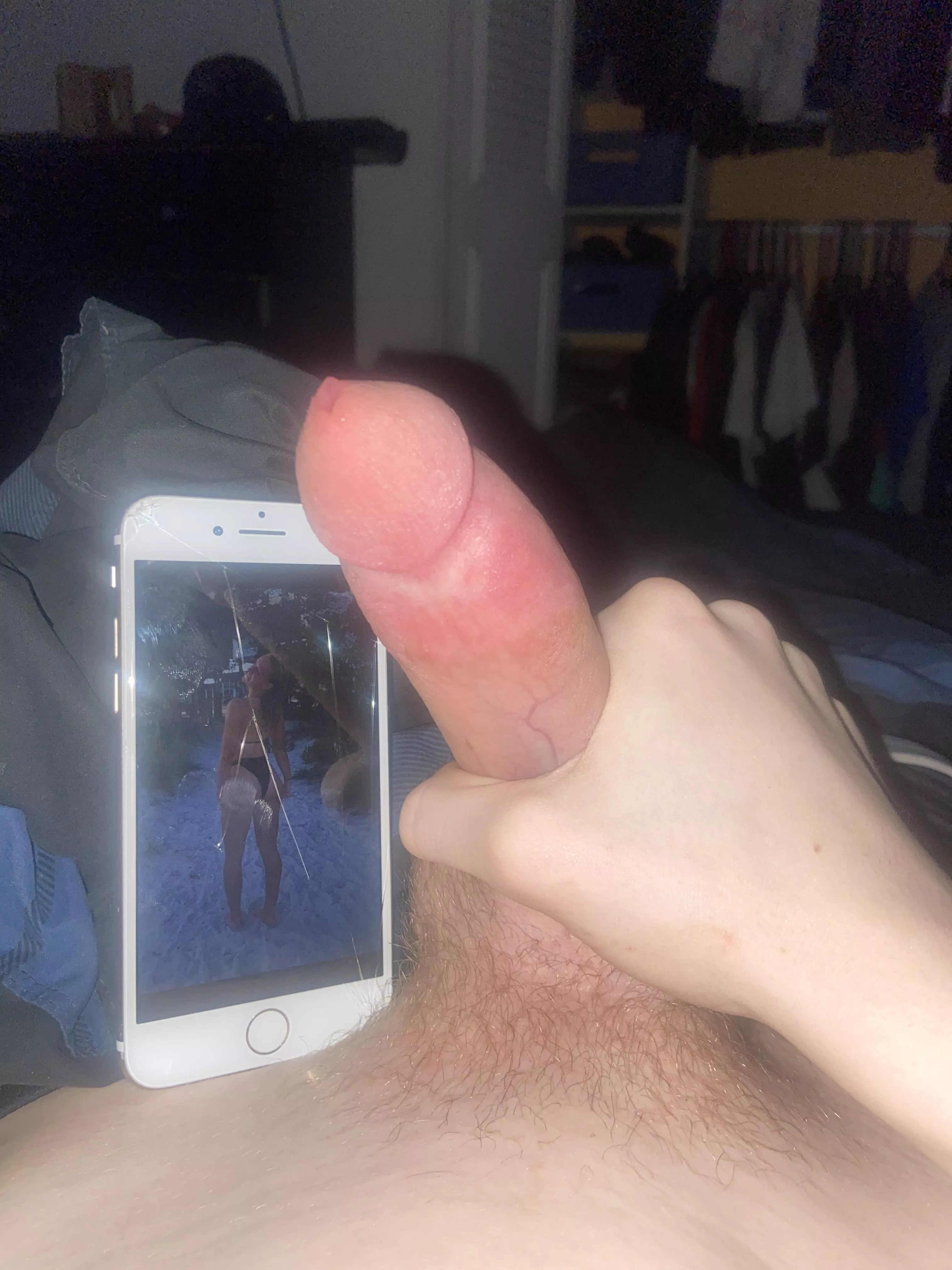 18m I will trib what ever u want (gay,trans,straight) give me vocal instructions or tell me how to jerk off in the vids posted by KeepThatSmile821