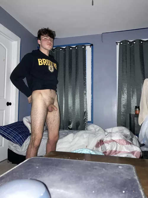 18M Was just catfished but left horny… by Theworstofnouse