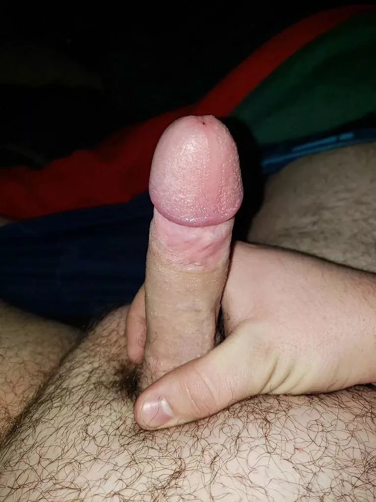 19 and love older men! posted by yongmax