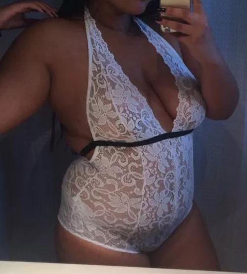 (19) Be honest, did I make you stop scrolling? Leave a like if you did 😘 by verstwink44