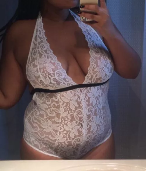 (19) Be honest, did I make you stop scrolling? Leave a like if you did 😘 by verstwink44