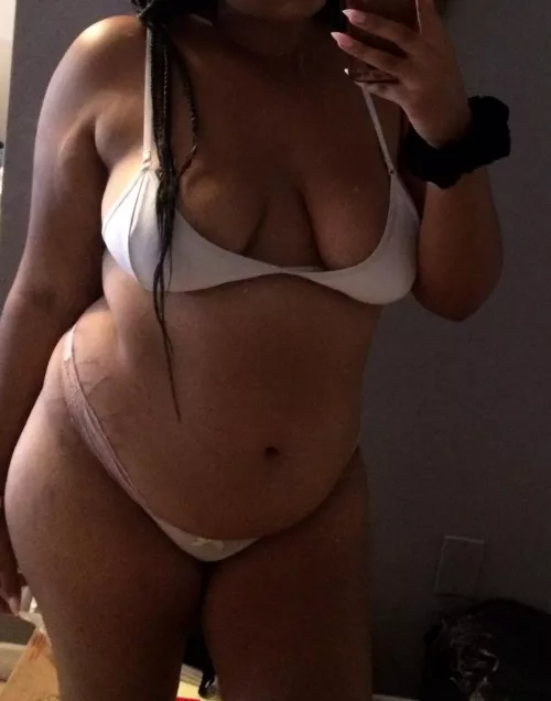 (19) Be honest, did I make you stop scrolling? Leave a like if you did 😘 by verstwink44