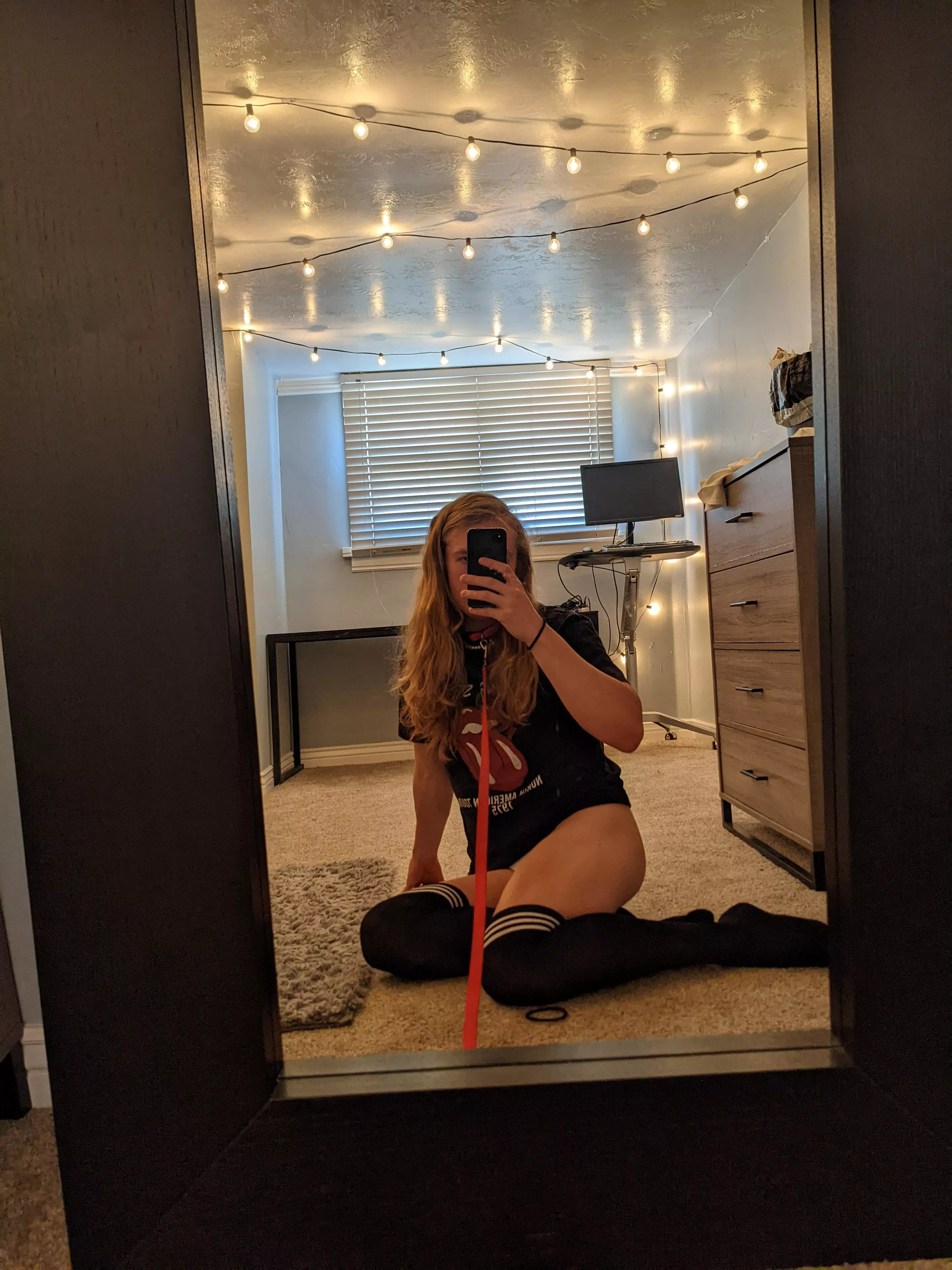 [19] Can I be your pet femboy? posted by jayjayfem