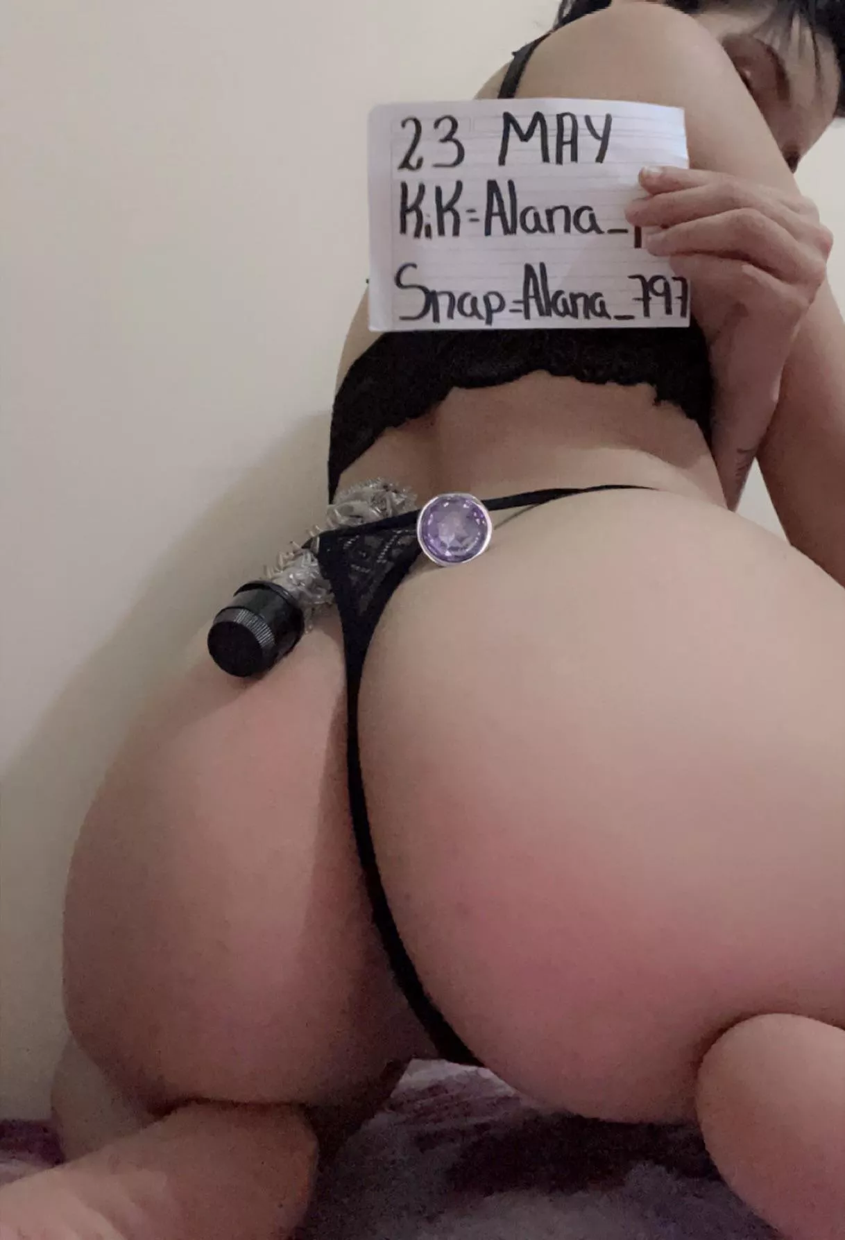 19 [F4M] (selling) available right now daddy, SEXTING🔥FETICHES🔥VIDEO CALL🔥CUSTOM🔥GFE🔥I'm waiting for your message on my kik @alana_p0 💦 Snap @alana_797 💦 Skype: ive:.cid.8b6e78aad4b175b😈(paypal,zelle,crypto) posted by Sexyrosme