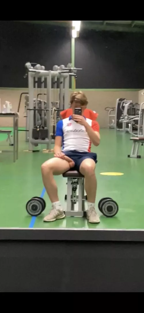 19 from the Netherlands by Hotteenboy13