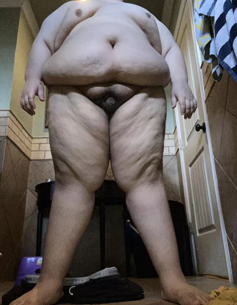 (19) is my body good? I need confidence 🥹 posted by Smalldick-03