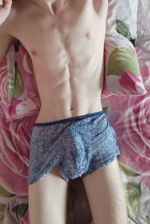 (19) just showing of by winnytwink