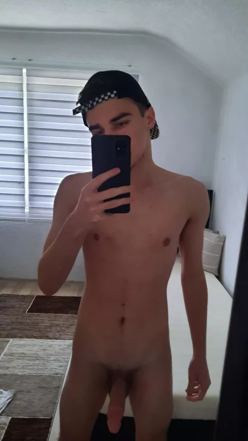 19, let's chat by Eldin10