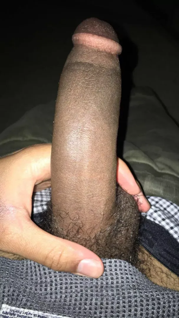 19 m looking for a bottom slob boyfriend/friend with benefits. You need to have bad hygiene (shitty ass, smelly armpits, smelly cock etc) and be a bottom, big plus if you’re non masc/have a cute shaved face. Snap: op2478 by Woofer_Blaster