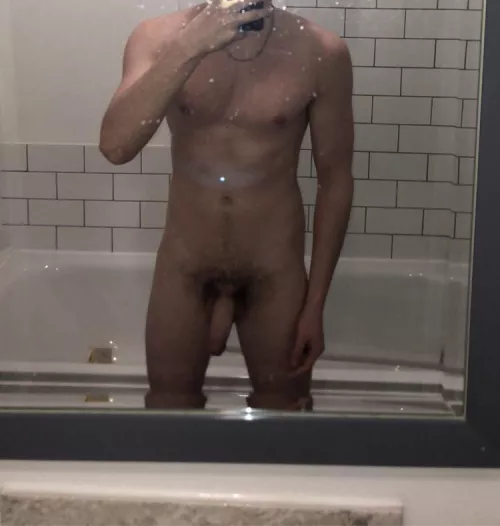 19 m what’s your honest thoughts ,need some opinions by jakebradley22