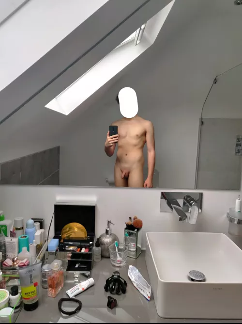 19 natural virgin body by 18yocrypto