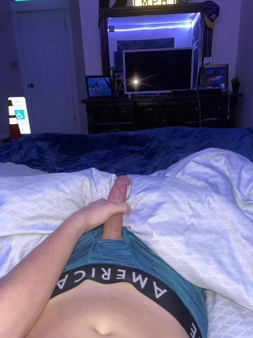 (19) NC bored hmu by Familiar-Sherbert502