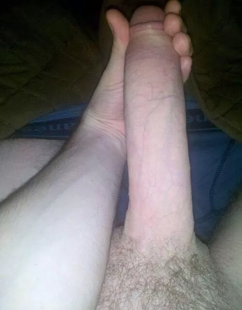 19 with a hung cock.. any females interested? posted by BWCking13in
