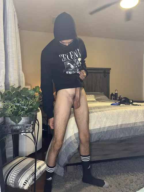 19yo cock needs to be sucked by b_scott20