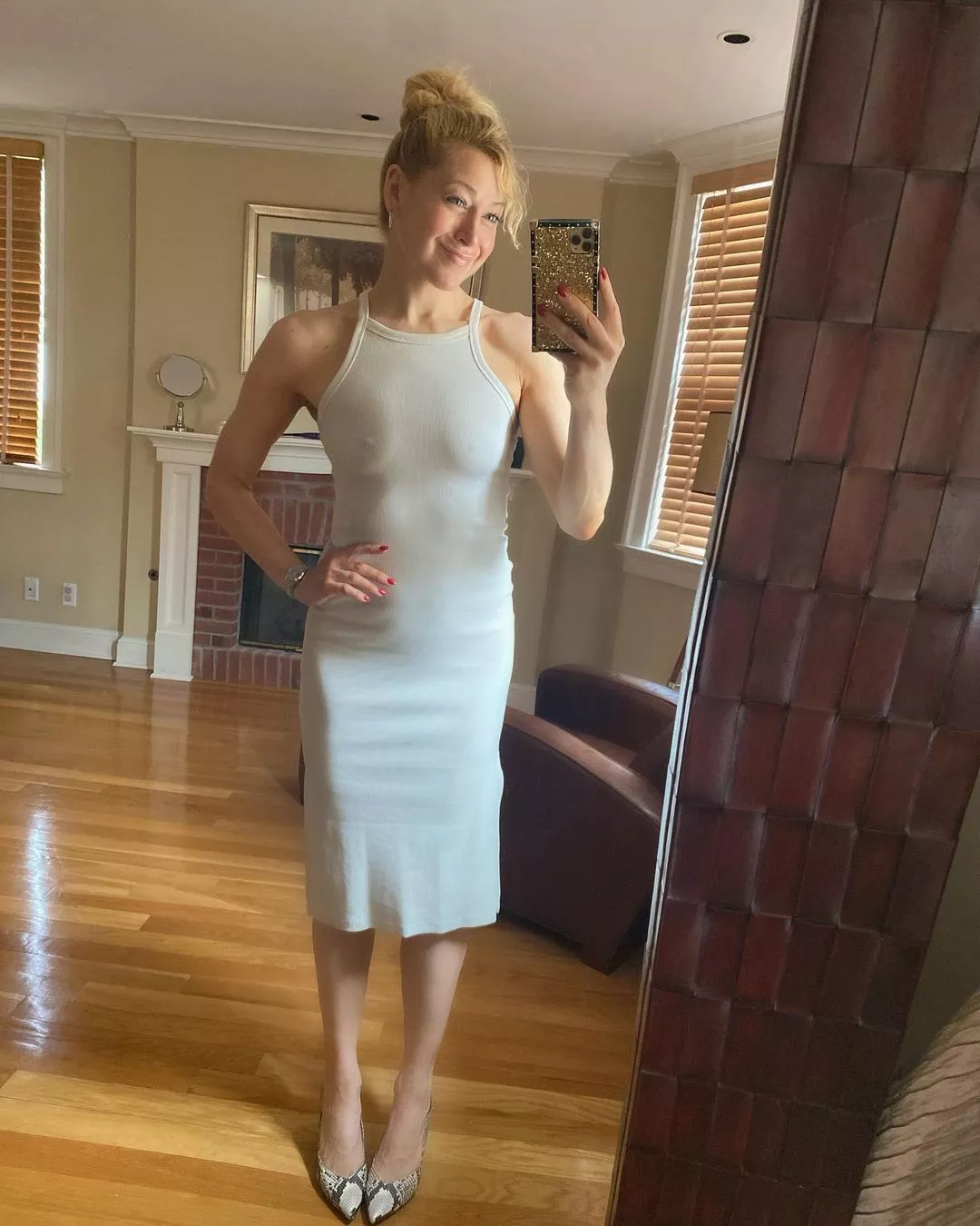 1st day as secretary posted by brittxteasex