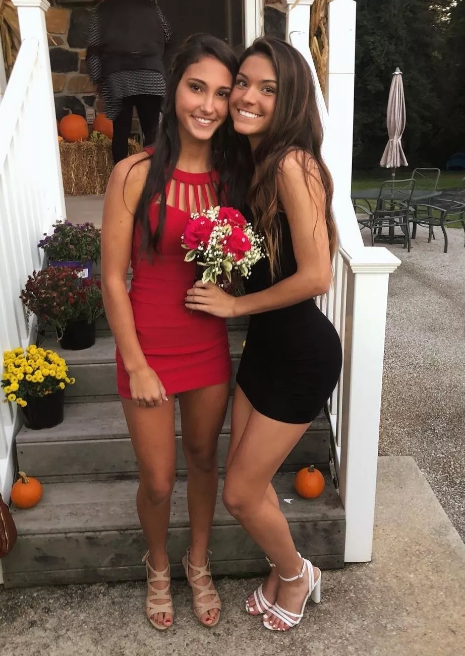 [2] Autumn bridesmaids posted by CaptainCreepjob