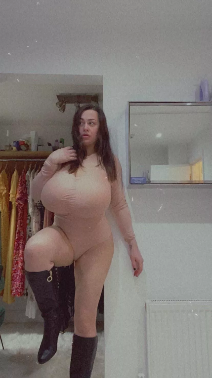 2 busty 4 a body suit posted by OmniDaddy