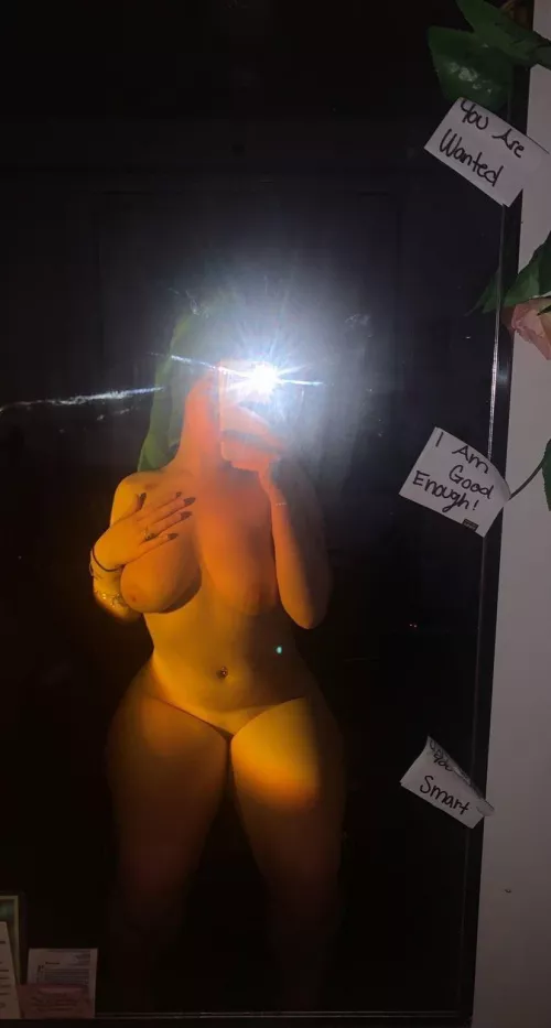 2 cleavages in 1 pic 🥰 by taylorplayzzz