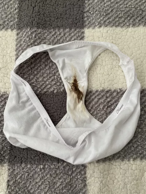 2 days with some dried up blood 🩸 by LaylaGrace3