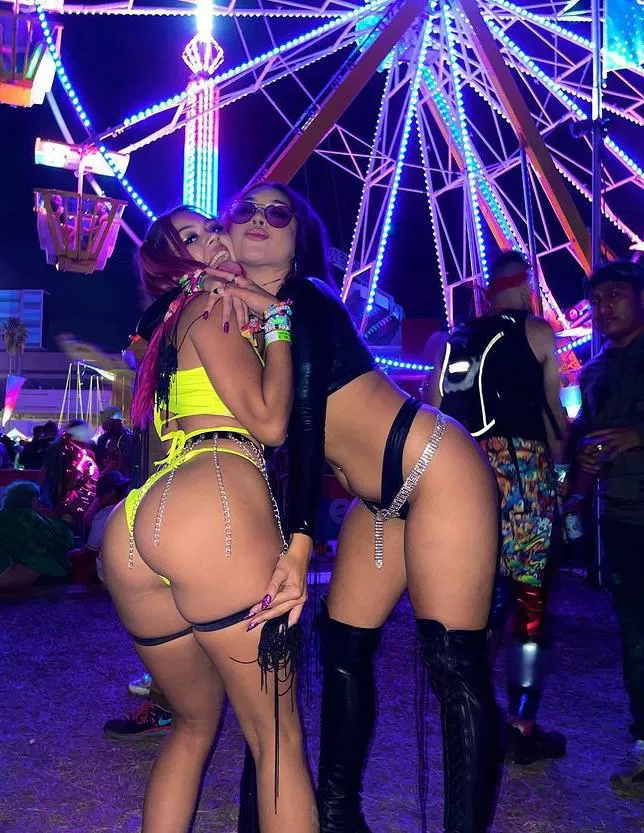 [2] festival posted by Realnovinhas