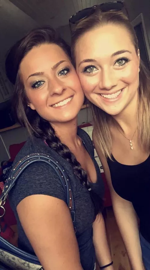 [2] Friends by Tartarian1