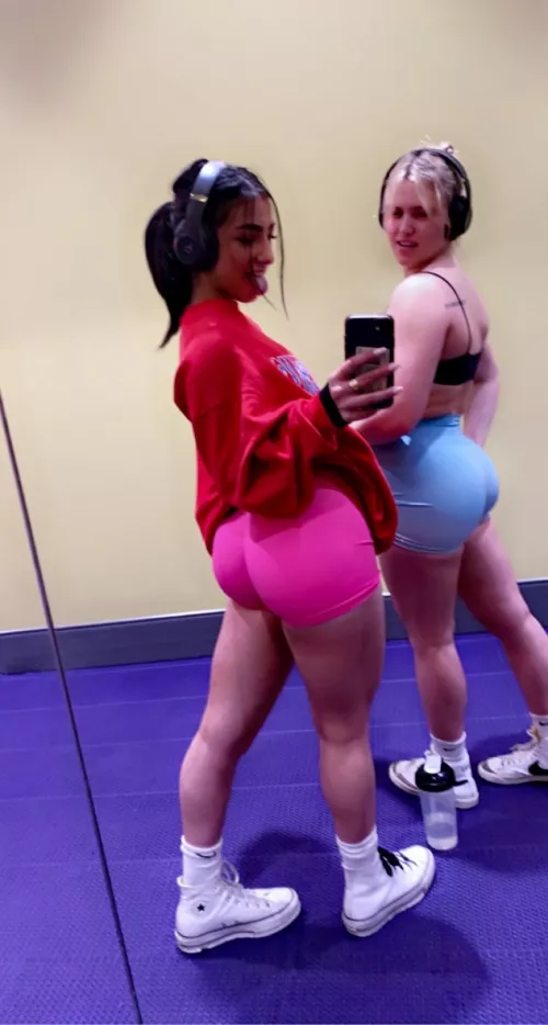 [2] Headphones by nicebik999