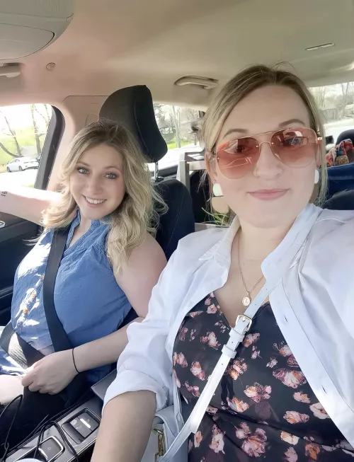 [2] - Left or Right? by ShoddyWaifu