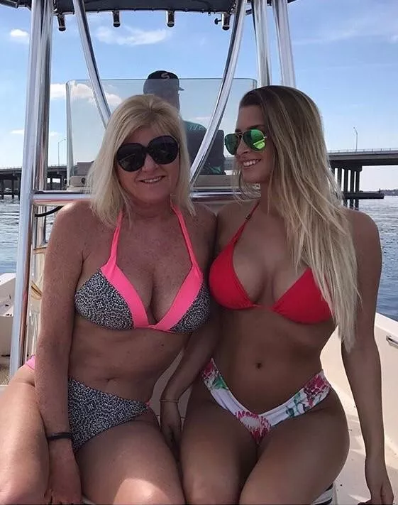 [2] Mother or Daughter? posted by PnF-Throwaway