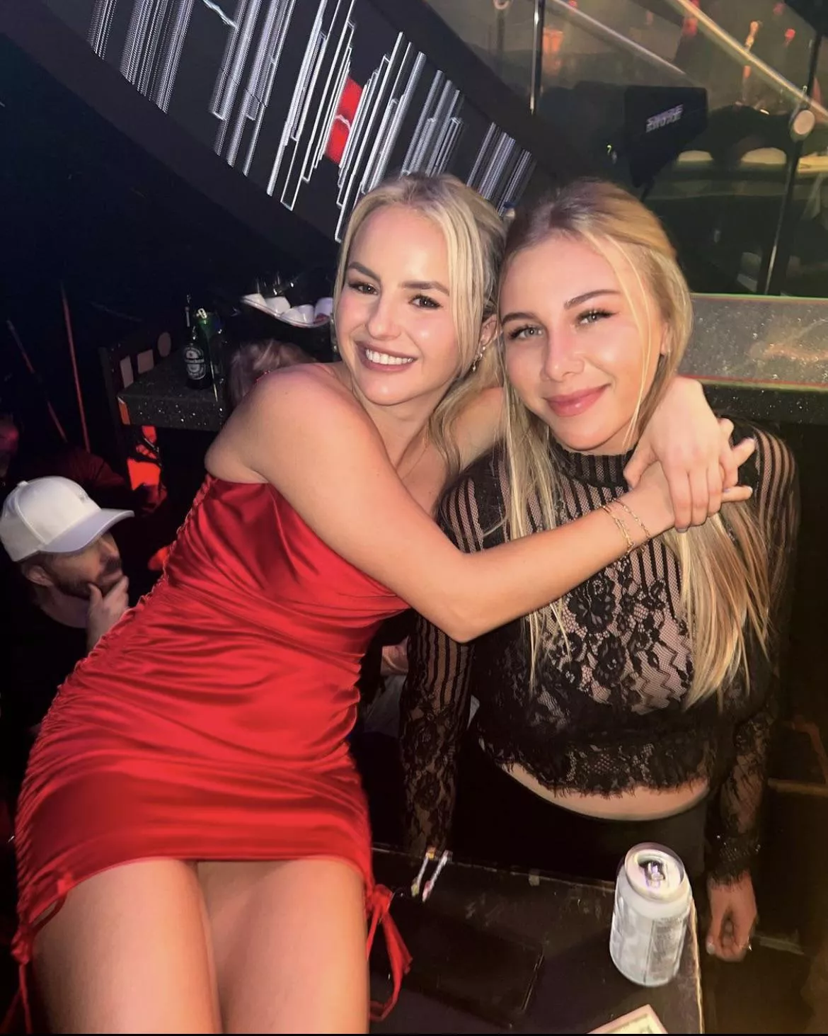 [2] Red or Black ? 😍 posted by Strong_Pepper7330