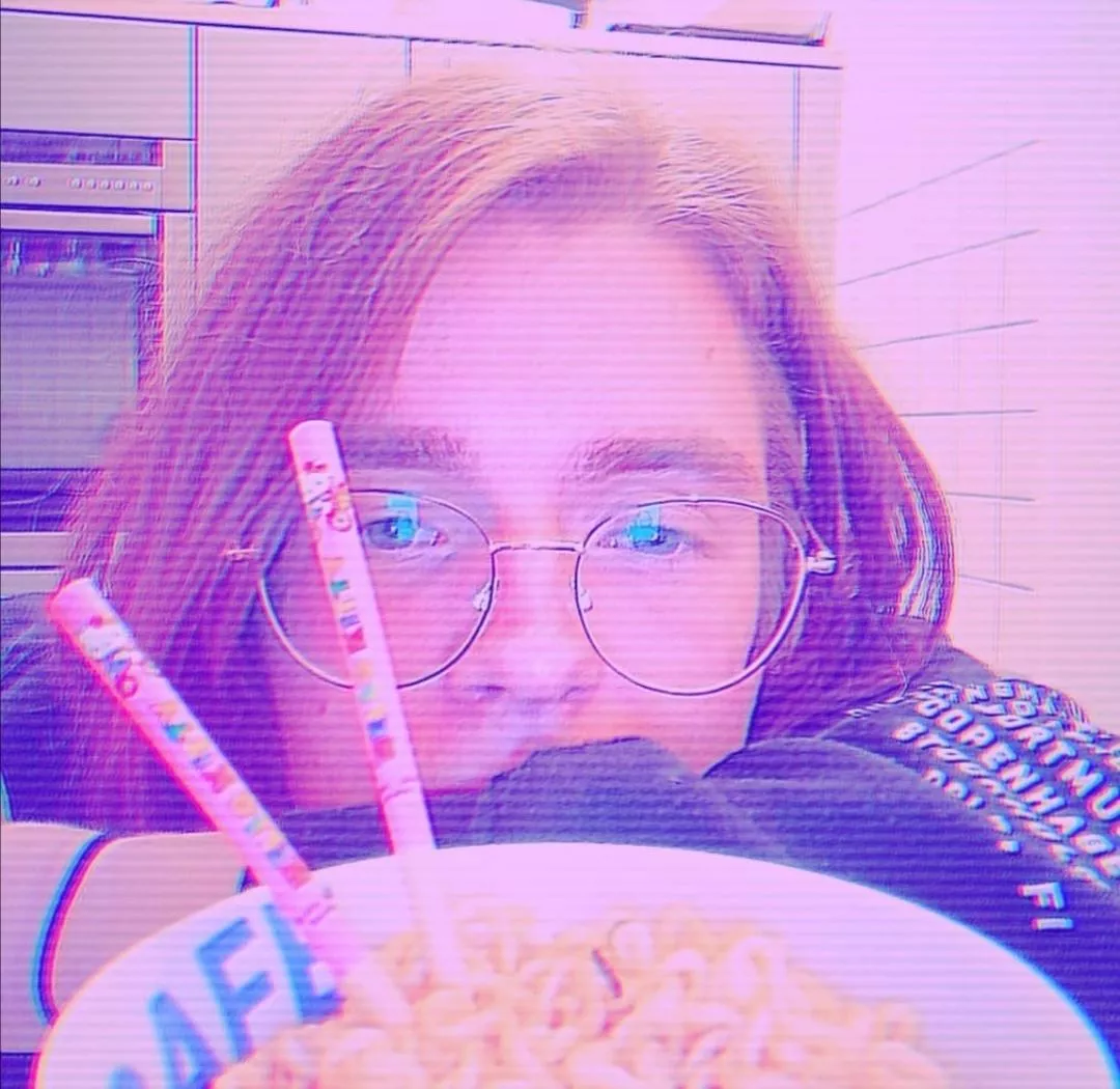 2 things I Love: My Ramen and my Glasses x3 posted by Melancholic_witch