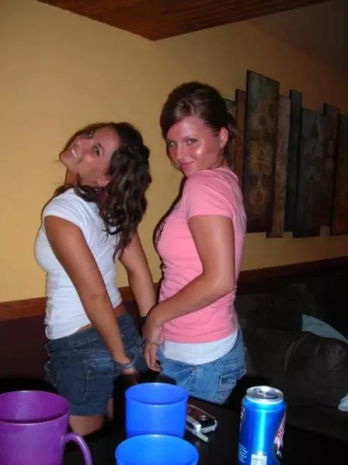 [2] Which one? Why? by cashila7724