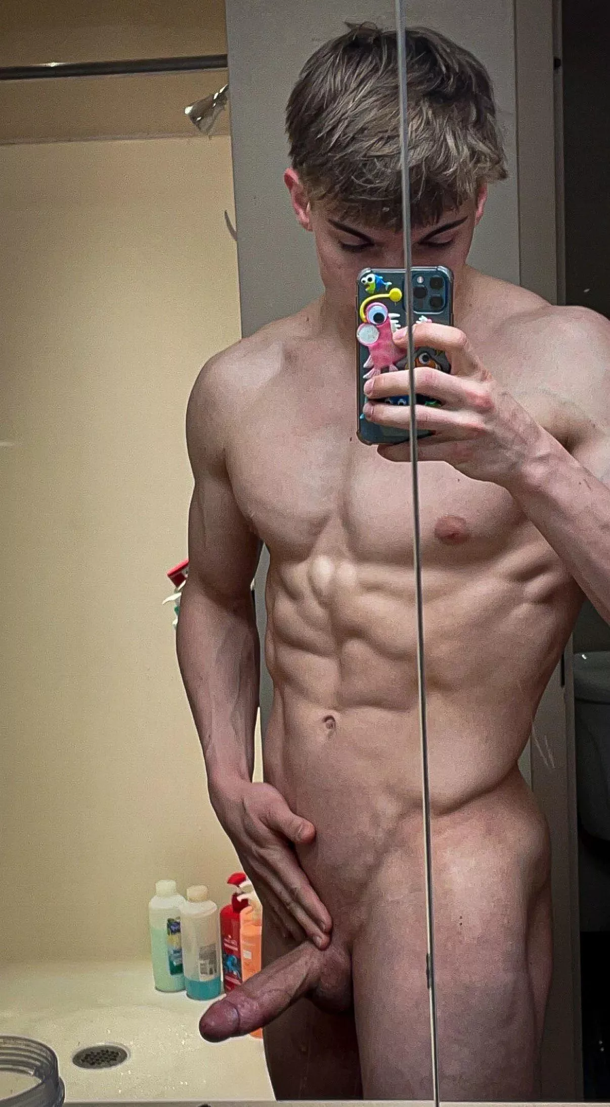 [20] any bros wanna chat? posted by twunklijah