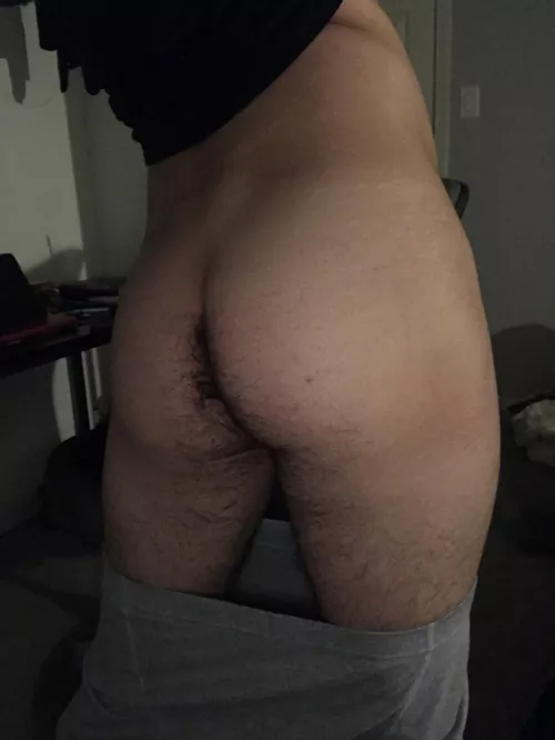 (20) I so badly need my ass grabbed and used. by Alexzander578