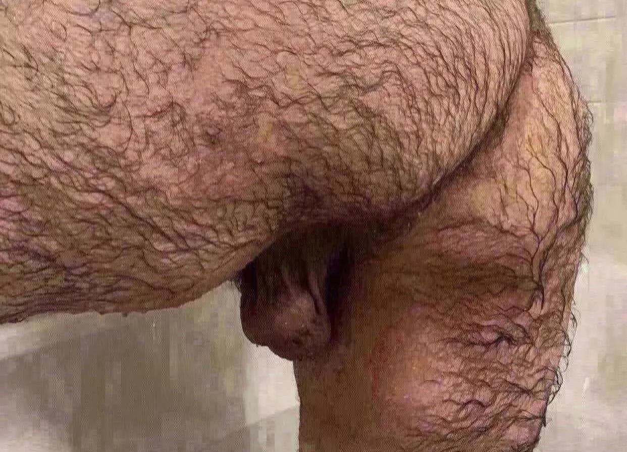 20 M - Looking for a master to make me do painful things :) posted by ArturoMichaelX