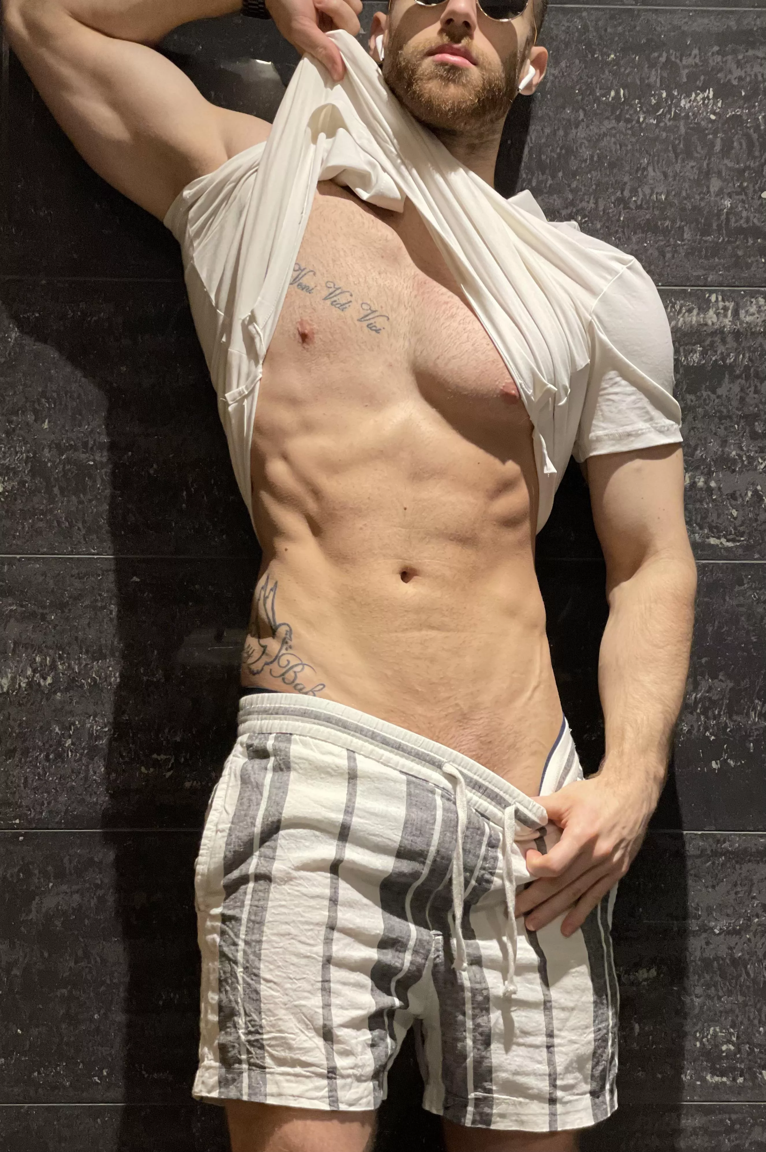 [20] my outfit for my tinder date ;) posted by Fitcookieface